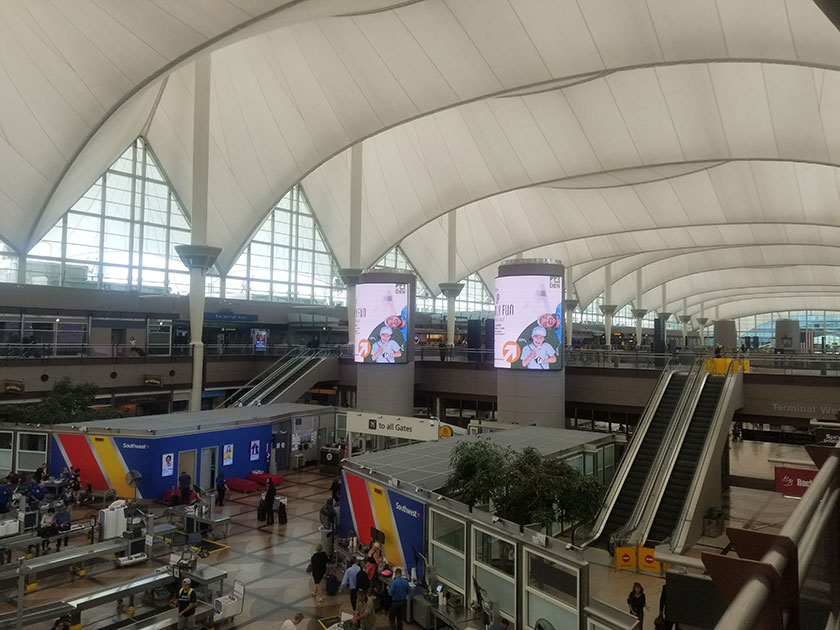 DEN Airport Advertising: Digital TSA Area