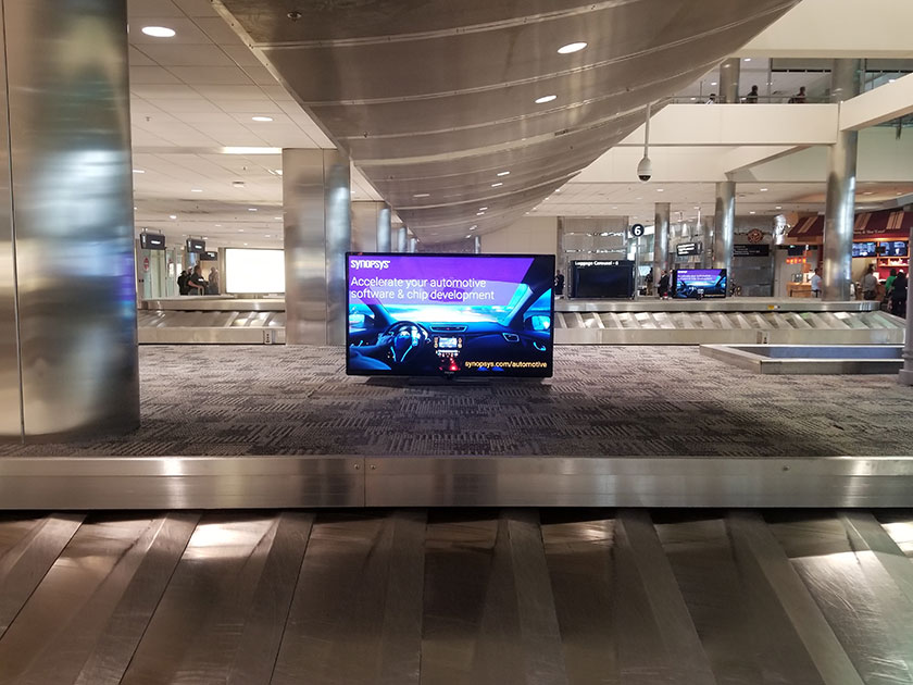 DTW Advertising: Digital Screens Baggage Claim