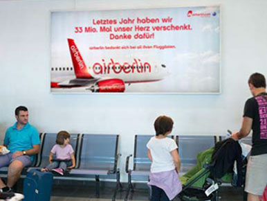 Hamburg Airport Dioramas Advertising