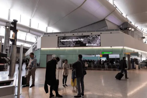 Hong Kong Airport HKG Advertising Digital Example 1