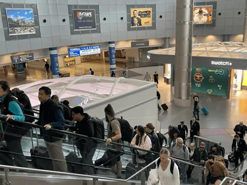 Hong Kong Airport HKG Advertising Static Example 5