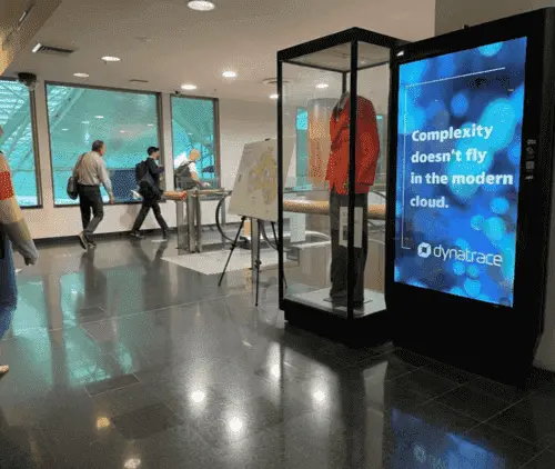 Airport Advertising Dynatrace 4